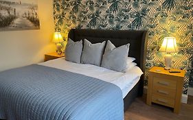 Roker Cottage, Luxury Seaside Apartment, Private Parking, Sky Tv